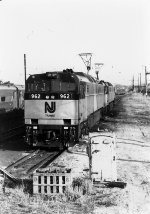 NJT E60 962